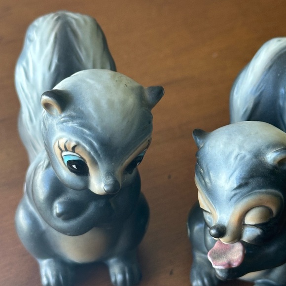 Skunk Figurines - Picture 3 of 9